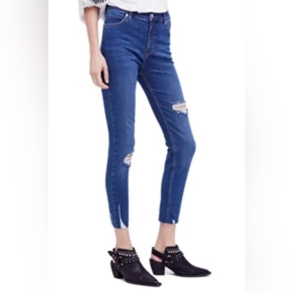 Free People Distressed Raw Hem Skinny Jeans Size 27